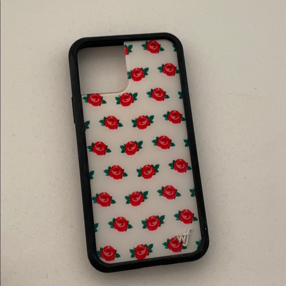 rosebud iphone 11 pro case